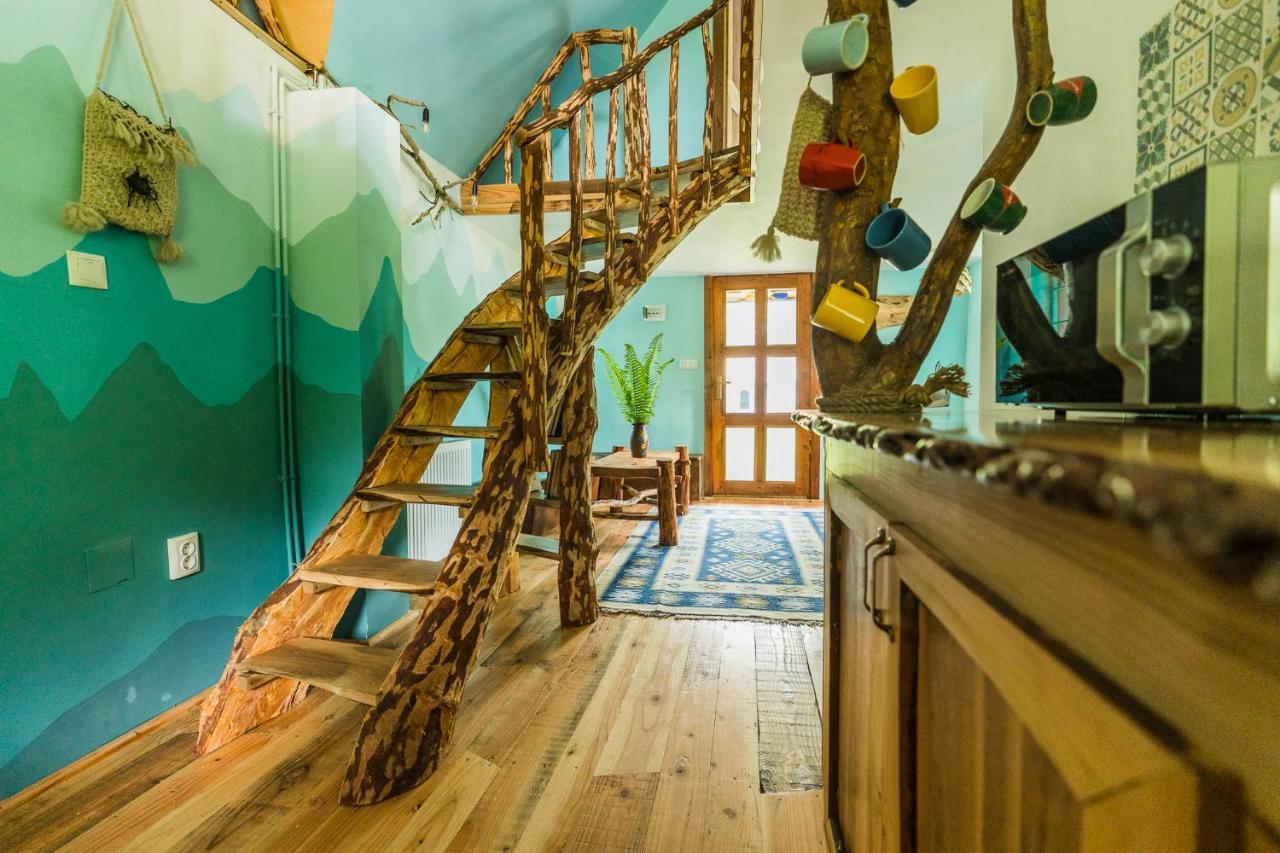 Viewtopia The Secret Land วาเลีย ดรากานูลุย ภายนอก รูปภาพ