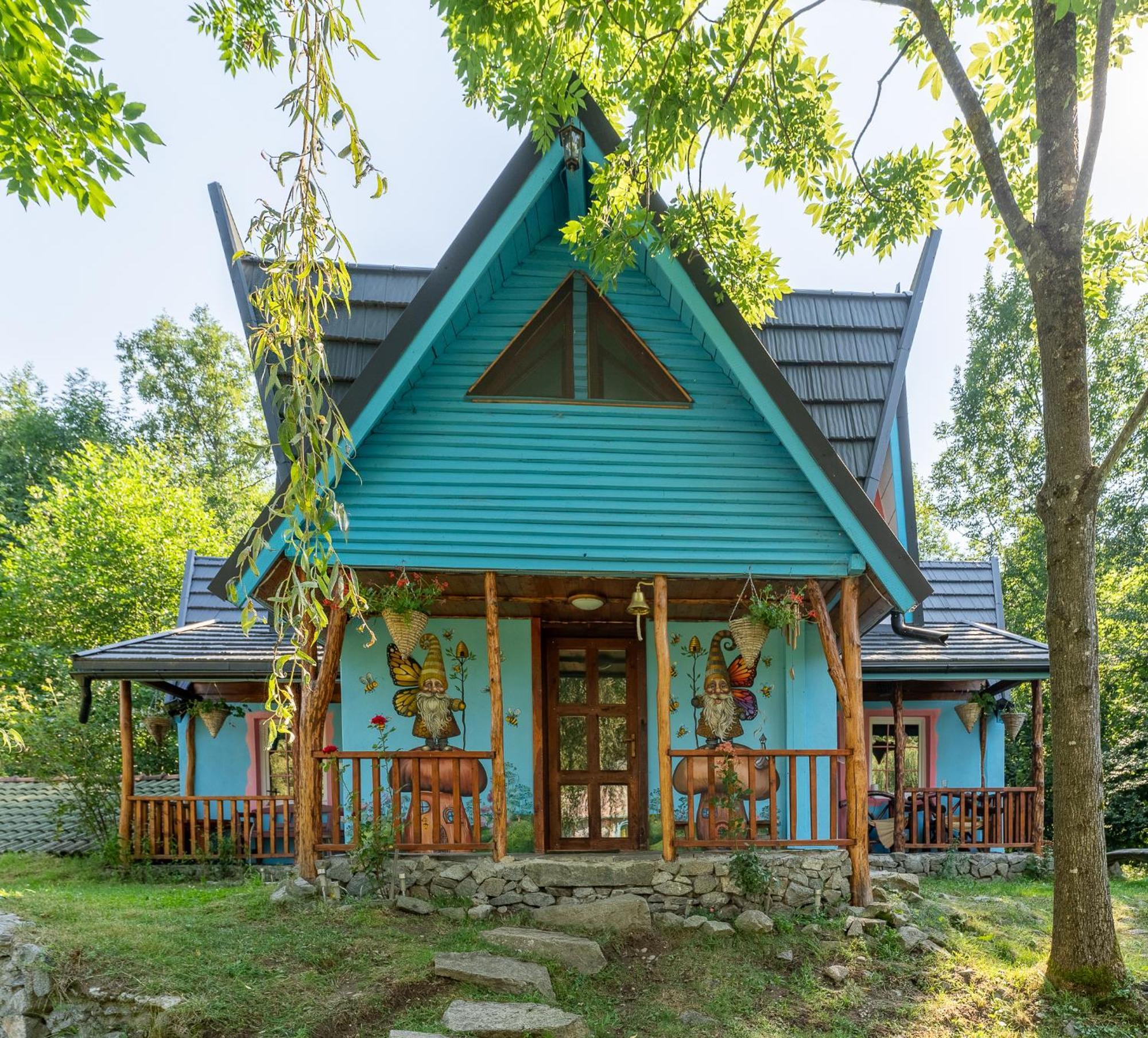 Viewtopia The Secret Land วาเลีย ดรากานูลุย ภายนอก รูปภาพ